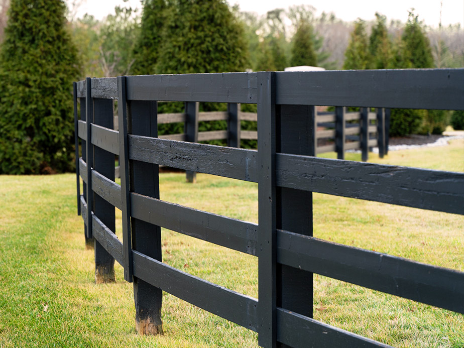 Farm Fence Contractor - Columbia Tennessee