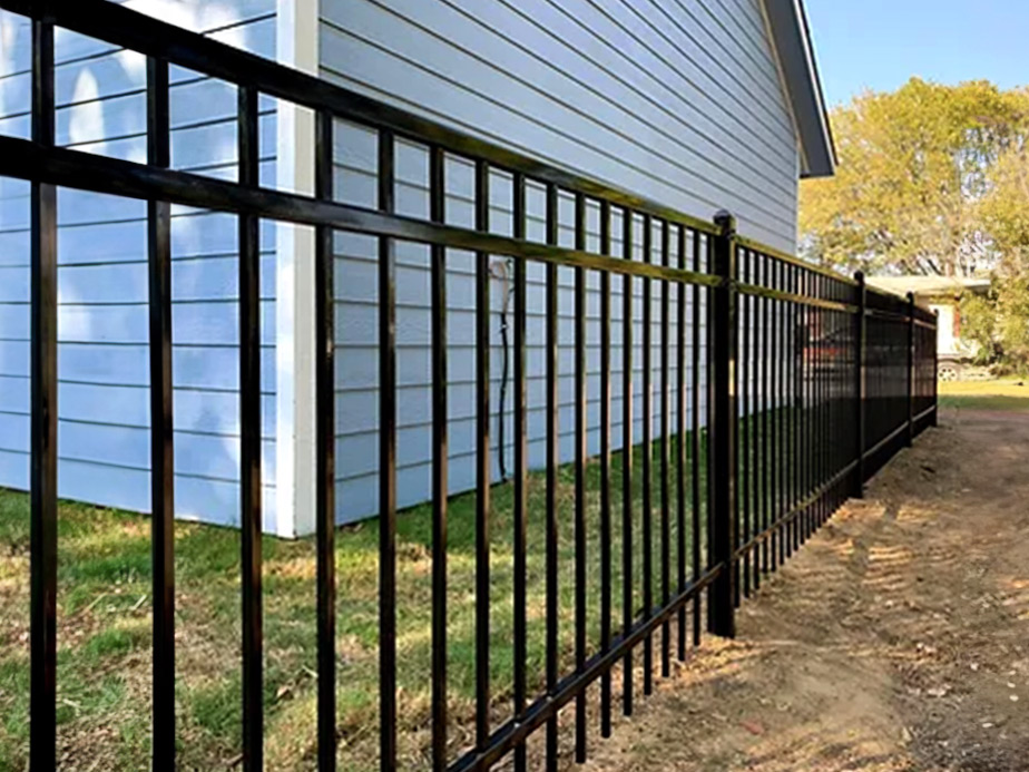 aluminum fence company in the Columbia Tennessee area.